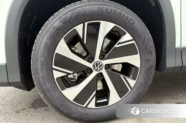 Volkswagen Tayron 2026 Белый из Китая, фото 6