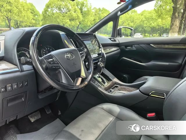 Toyota Alphard 2021 Белый из Китая, фото 6