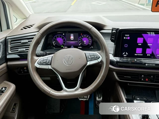 Volkswagen Viloran 2022 Серебристо-серый из Китая, фото 6