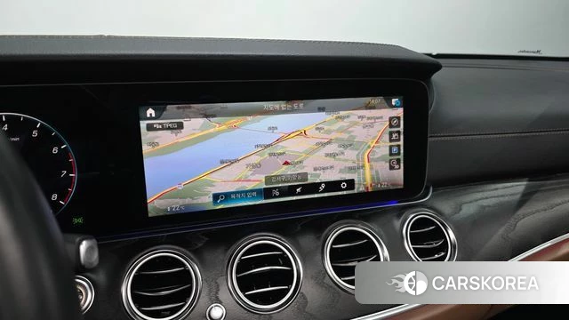 Mercedes-Benz E-Class W213 2023 Синий из Кореи, фото 6