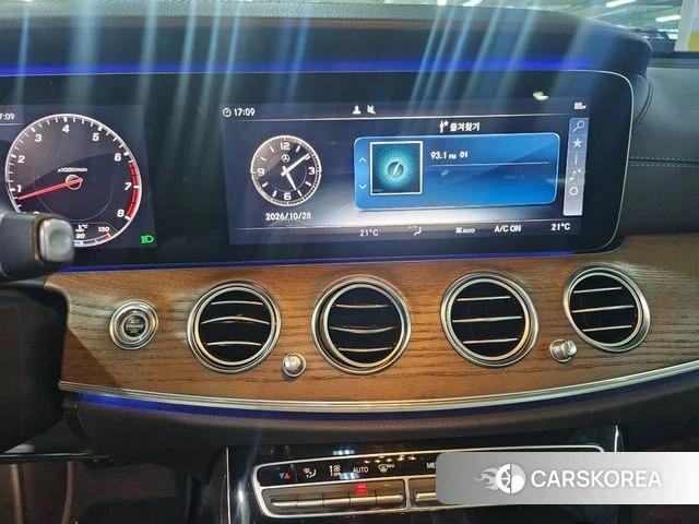 Mercedes-Benz E-Class W213 2019 Черный из Кореи, фото 6