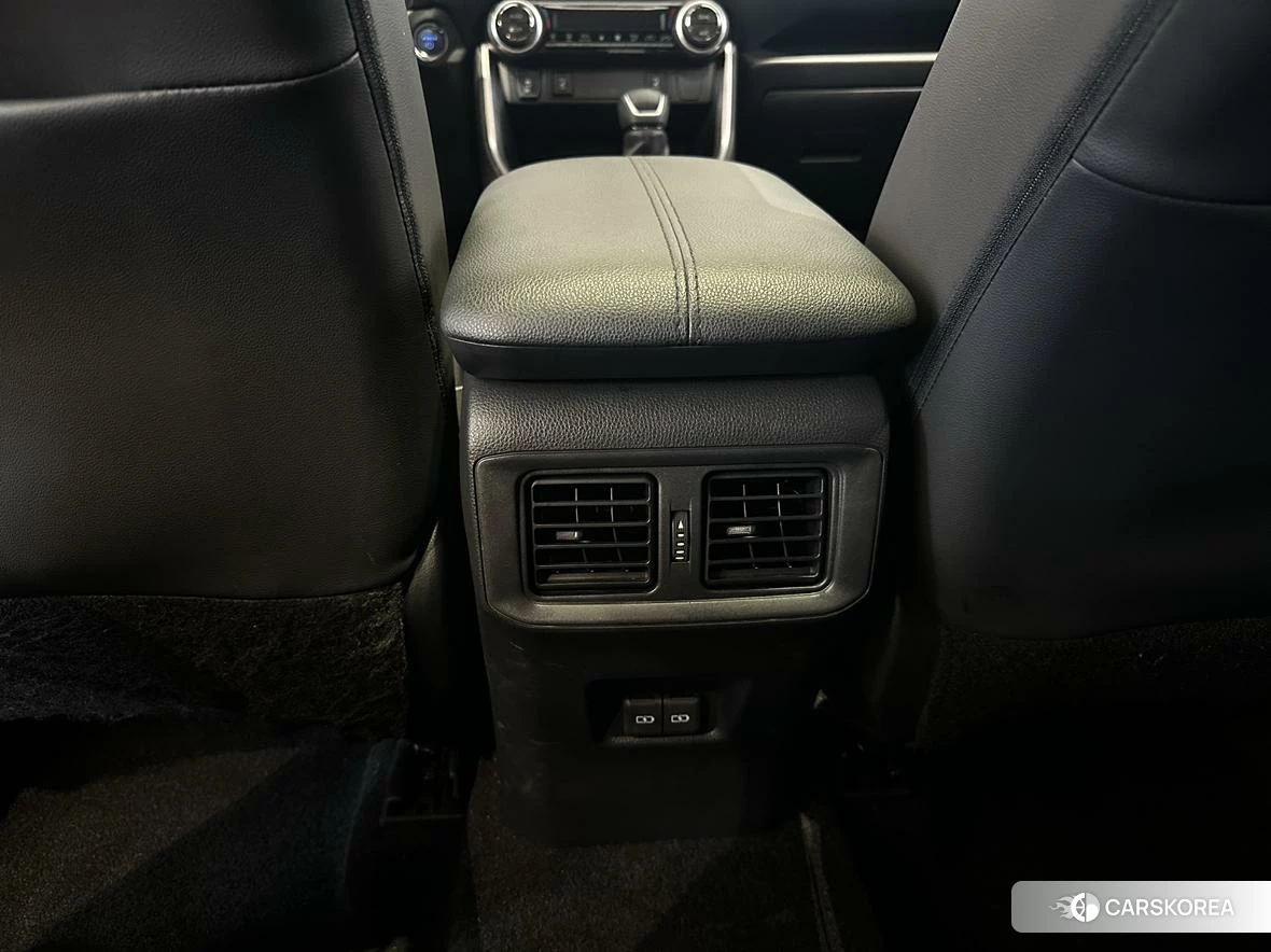 Toyota RAV4 2021 Белый из Китая, фото 6