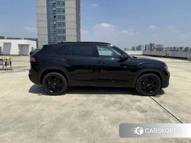 Volkswagen Teramont 2024 Черный из Китая, фото 6