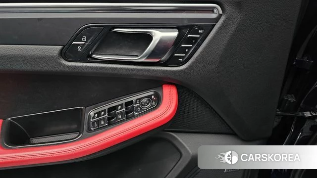 Porsche Macan 2021 Синий из Кореи, фото 6