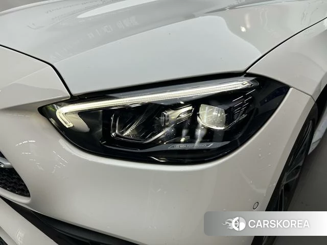 Mercedes-Benz C-class 2024 Белый из Китая, фото 6