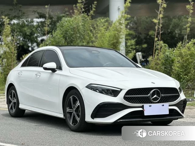 Mercedes-Benz A-Class 2024 Белый из Китая, фото 6