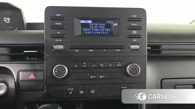 Hyundai Staria 2022 Белый из Кореи, фото 6