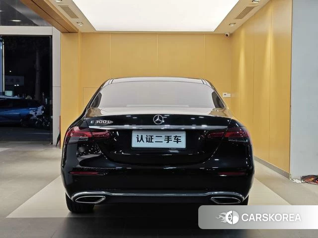 Mercedes-Benz E-Class 2021 Черный из Китая, фото 6