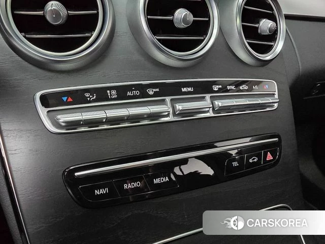 Mercedes-Benz C-Class W205 2019 Белый из Кореи, фото 6
