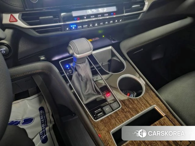 Toyota Sienna 4th Generation 2025 Белый из Кореи, фото 6