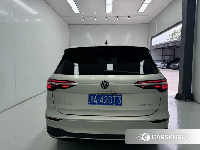 Volkswagen Viloran 2021 Шампань из Китая, фото 6