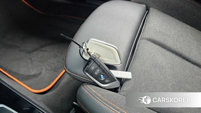BMW 1 Series (F40) 2021 Белый из Кореи, фото 6