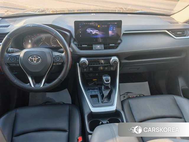 Toyota RAV4 2023 Черный из Китая, фото 6