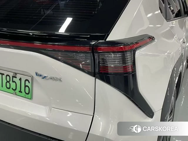 Toyota bZ4X 2023 Белый из Китая, фото 6
