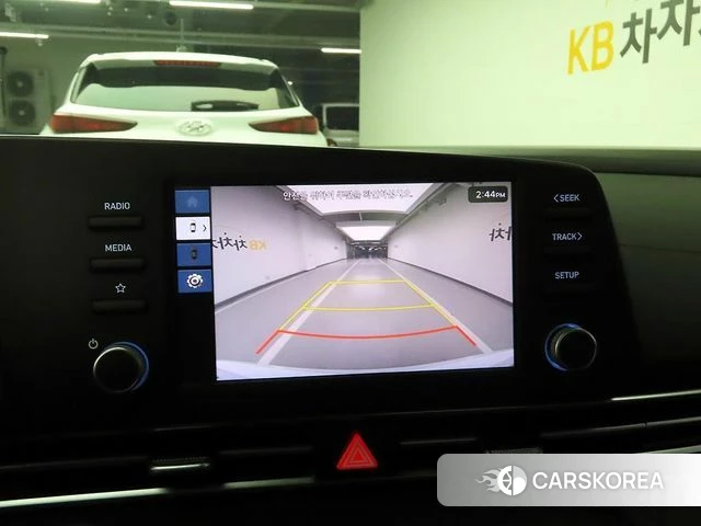 Hyundai The New Avante (CN7) 2023 Белый из Кореи, фото 6