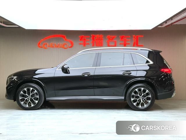 Mercedes-Benz GLC 2024 Черный из Китая, фото 6