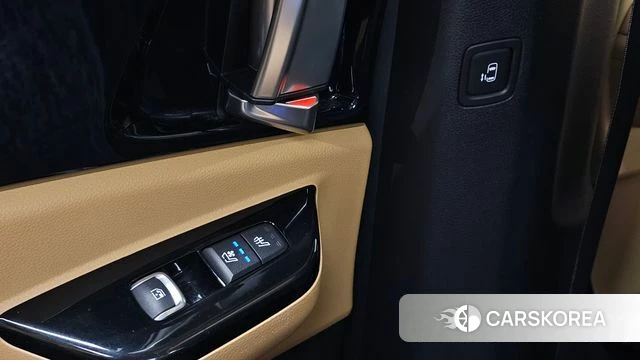 Kia Carnival 4th generation 2023 Черный из Кореи, фото 6