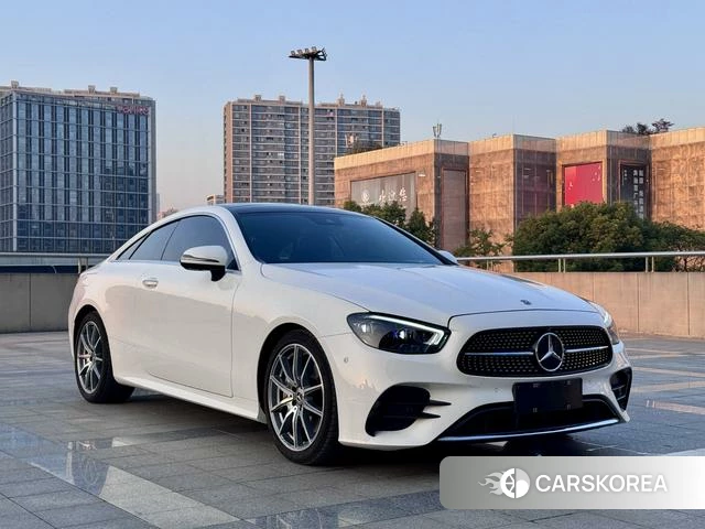 Mercedes-Benz E-Class 2021 Белый из Китая, фото 6