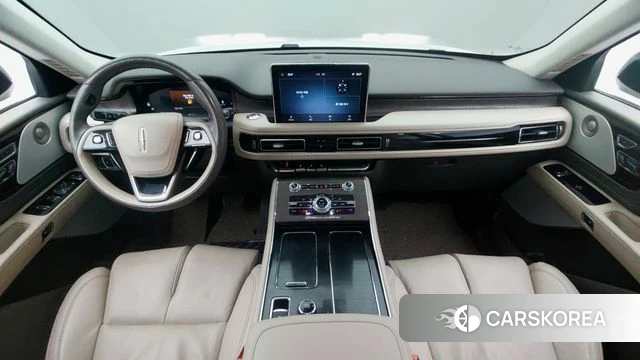 Lincoln Aviator 2nd generation 2023 Белый из Кореи, фото 6