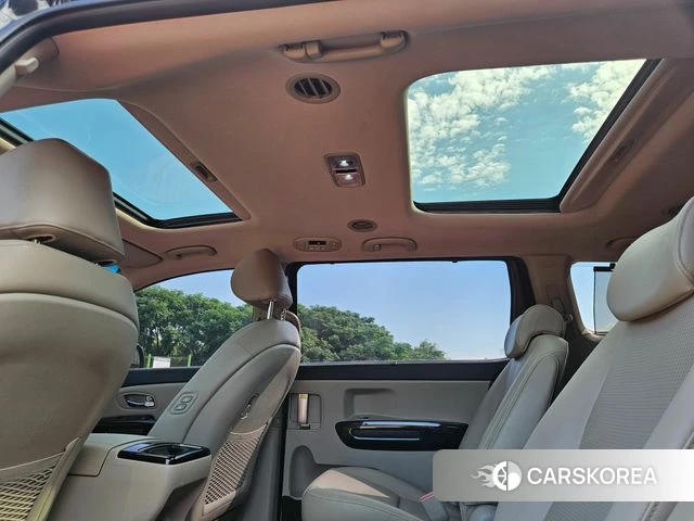 Kia The New Carnival 2018 Черный из Кореи, фото 6