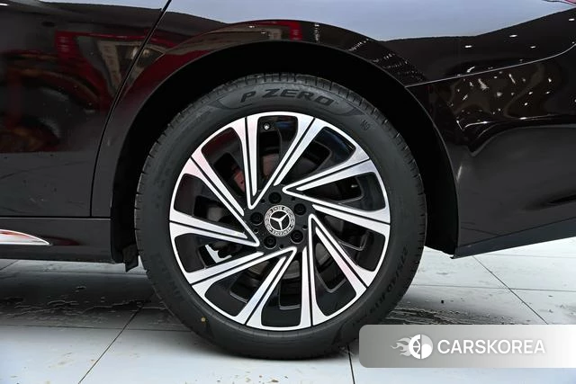 Mercedes-Benz E-Class 2024 Черный из Китая, фото 6
