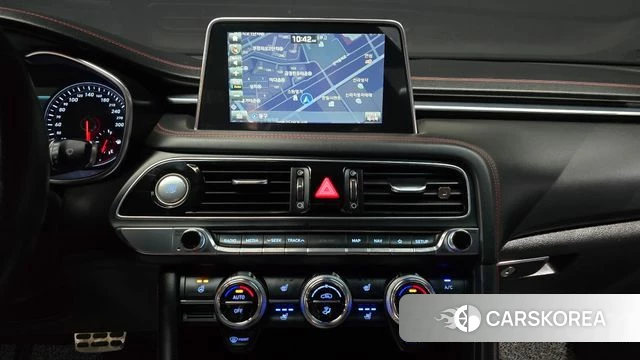 Genesis G70 2018 Черный из Кореи, фото 6