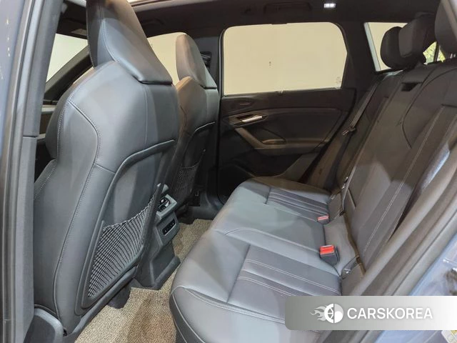 Audi Q6 e-Tron (GF) 2025 Серый из Кореи, фото 6
