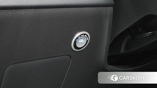 Ssangyong Torres 2024 Белый из Кореи, фото 6