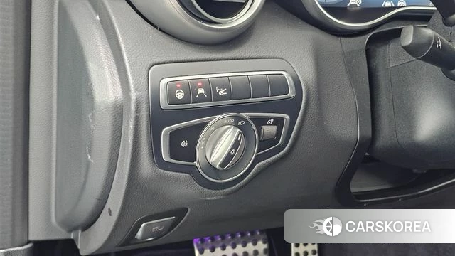 Mercedes-Benz C-Class W205 2023 Черный из Кореи, фото 6