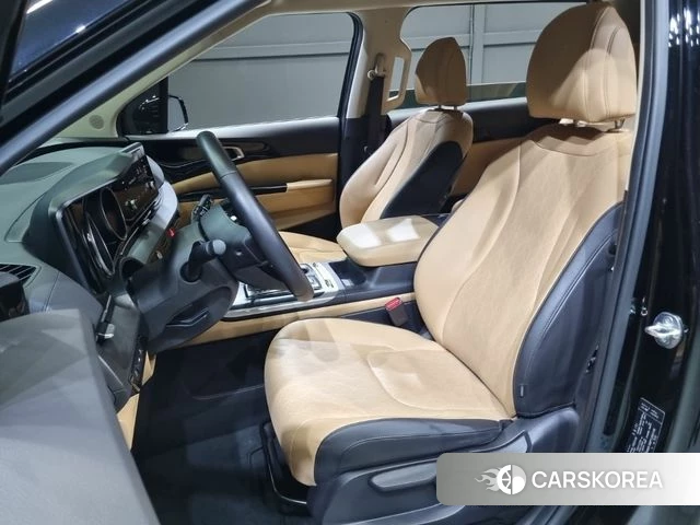 Kia Carnival 4th generation 2023 Черный из Кореи, фото 6