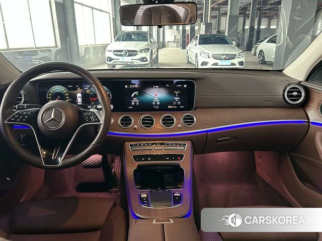 Mercedes-Benz E-Class 2023 Черный из Китая, фото 6