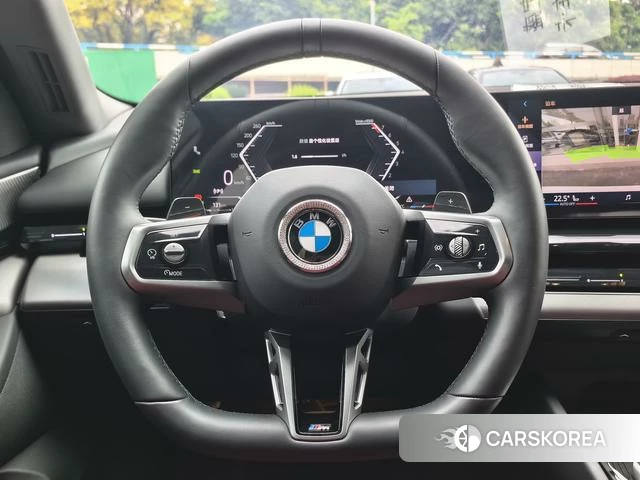 BMW 5 series 2024 Белый из Китая, фото 6