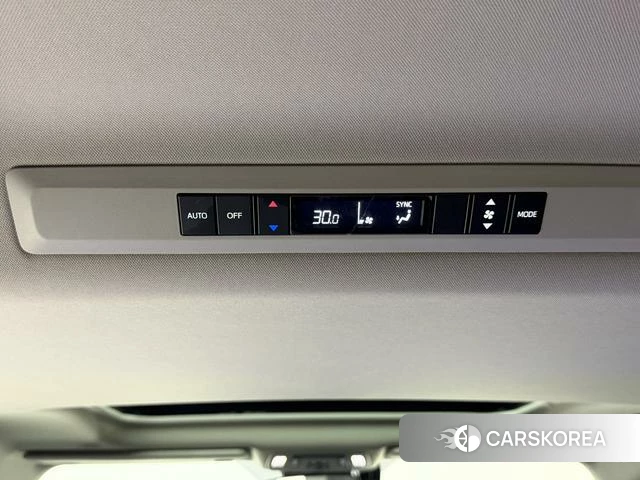 Toyota Granvia 2024 Черный из Китая, фото 6
