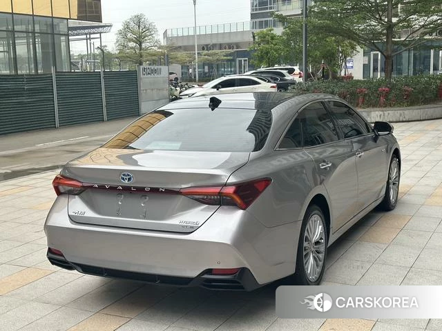 Toyota Avalon 2021 Серебристо-серый из Китая, фото 6