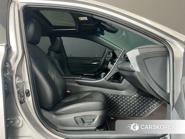 Toyota Avalon 2020 Серебристо-серый из Китая, фото 6