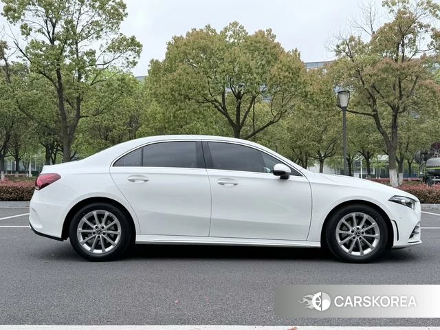 Mercedes-Benz A-Class 2021 Белый из Китая, фото 6