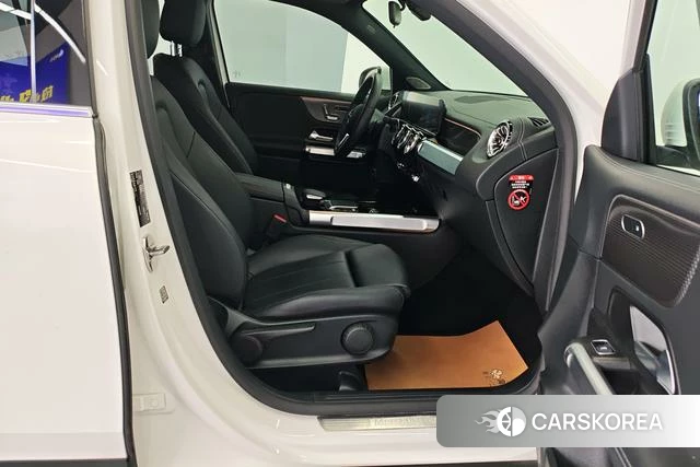 Mercedes-Benz GLB 2021 Белый из Китая, фото 6