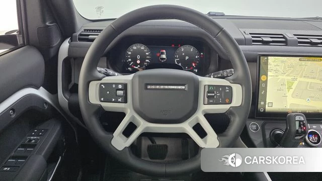 Land Rover Defender (L663) 2026 Белый из Кореи, фото 6