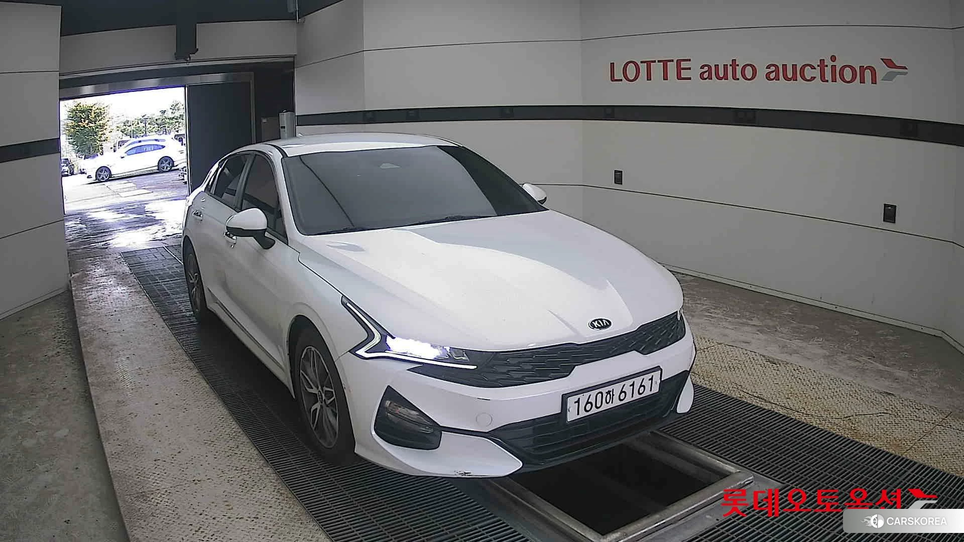 Kia K5 2021 Snow White Pearl (optional) из Кореи, фото 6