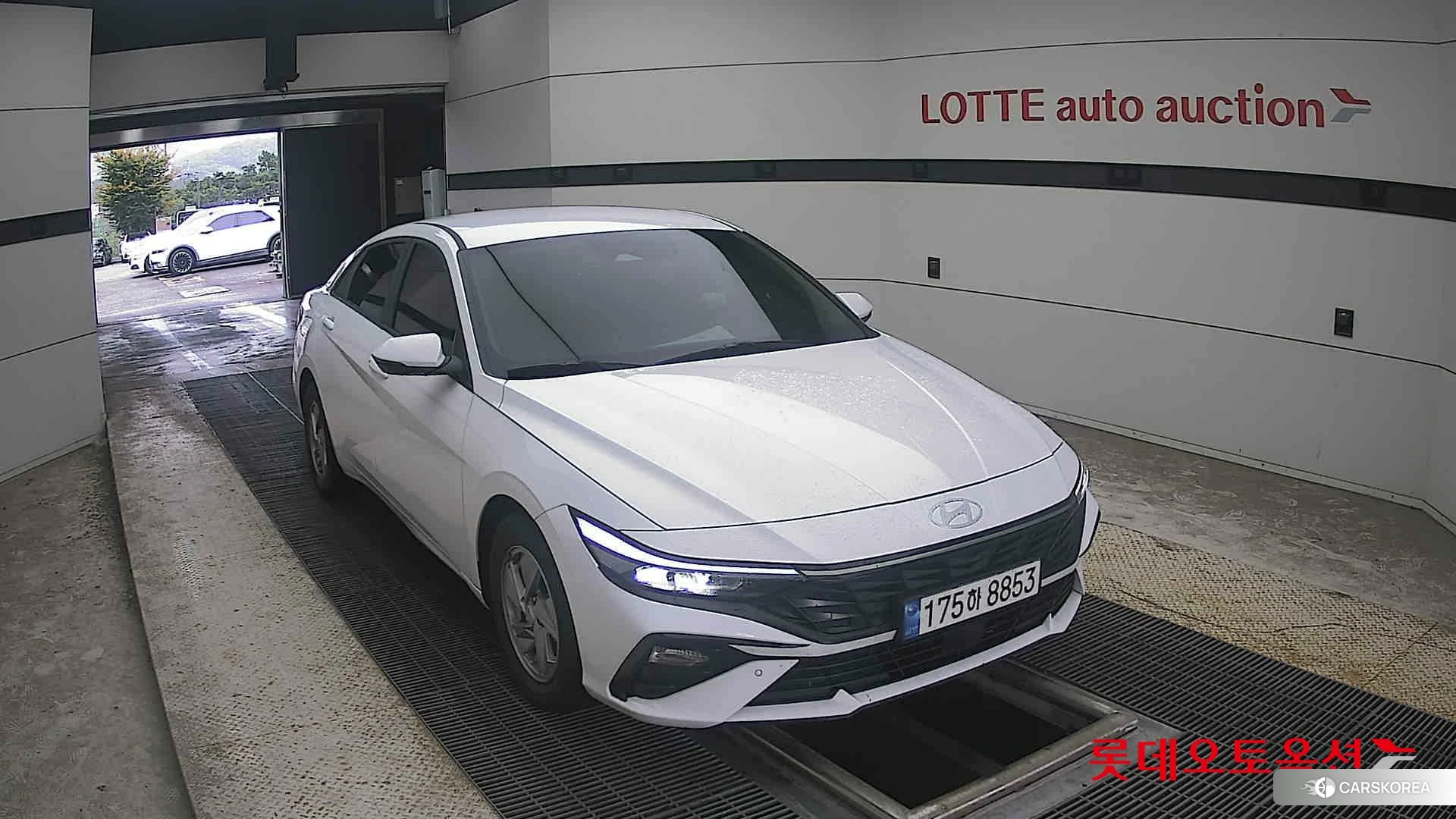 Hyundai Avante 2024 Atlas White из Кореи, фото 6
