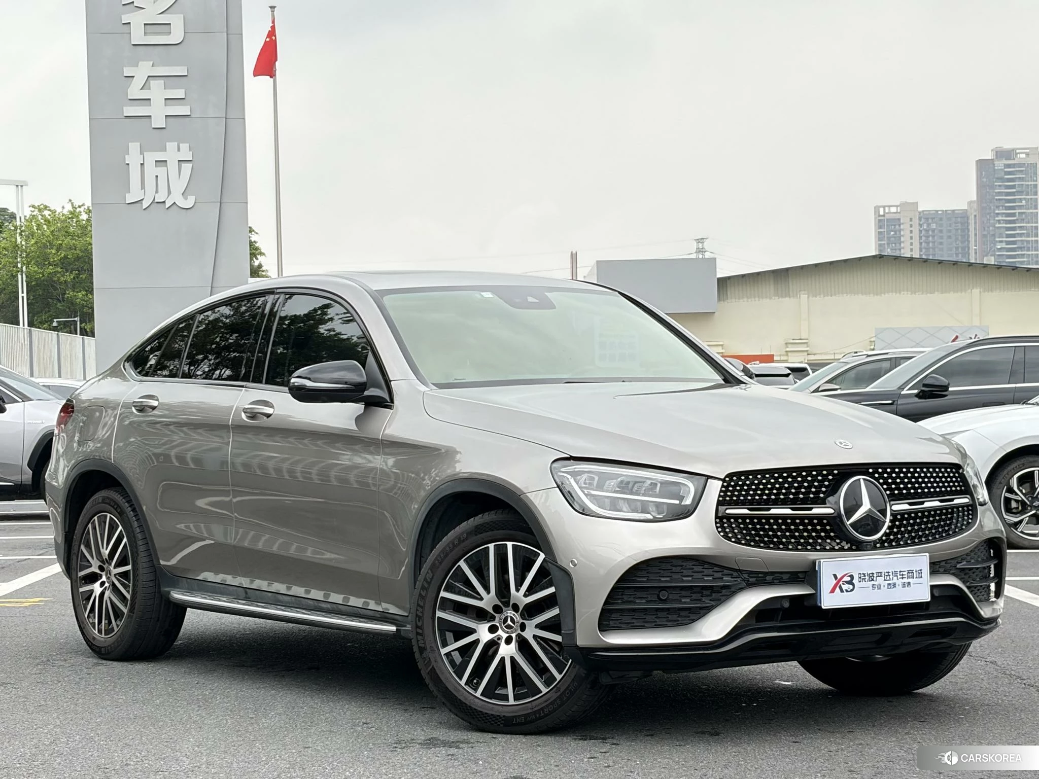 Mercedes-Benz GLC 2021 Серебристо-серый из Китая, фото 6