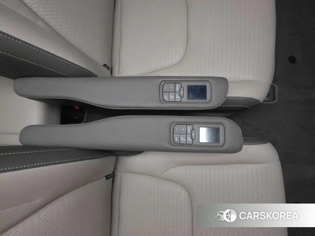 Kia The New Carnival 4th Generation 2025 Белый из Кореи, фото 6
