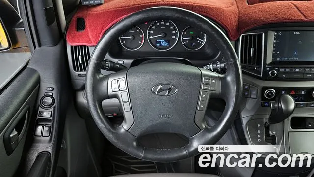 Hyundai The New Grand Starex 2018 Желтый из Кореи, фото 6