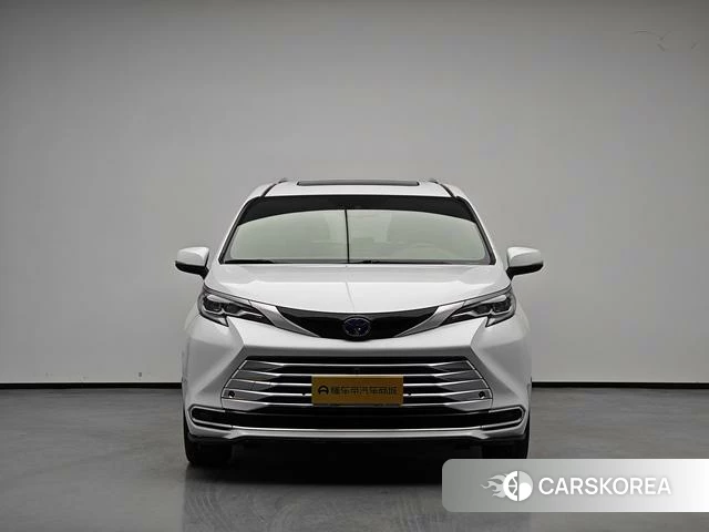 Toyota Sienna 2022 Белый из Китая, фото 6
