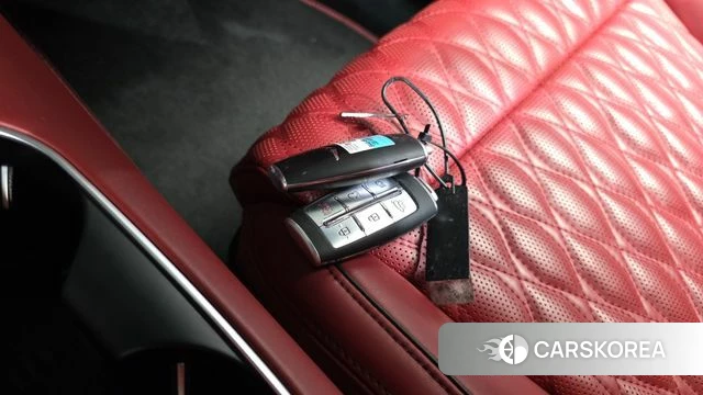 Genesis GV70 2022 Черный из Кореи, фото 6