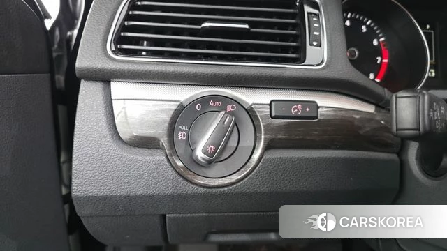 Volkswagen The New Passat 2018 Черный из Кореи, фото 6