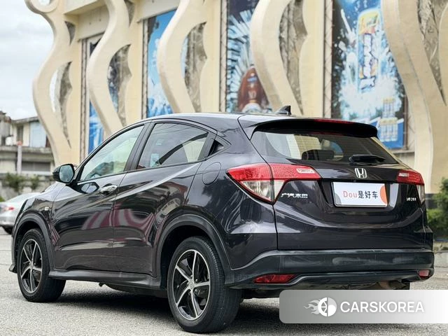 Honda Vezel 2021 Темно-серый из Китая, фото 6