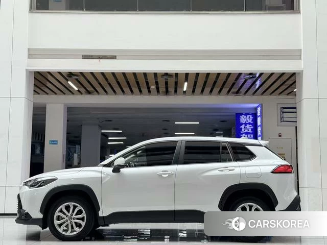Toyota Frontlander 2025 Белый из Китая, фото 6
