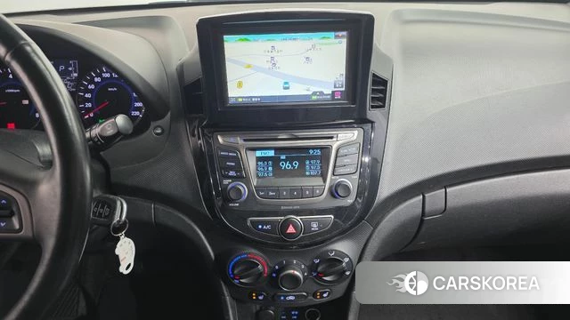 Hyundai Accent (New type) 2019 Белый из Кореи, фото 6