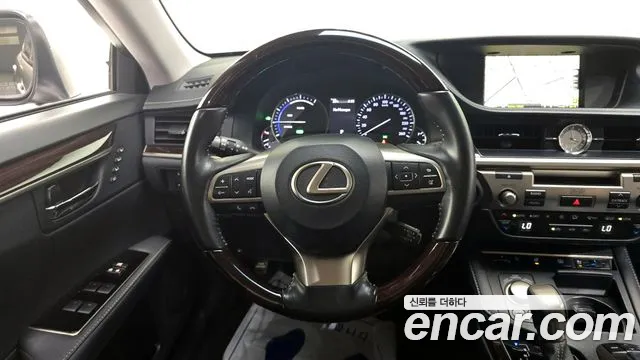 Lexus New ES300h 2018 Серебряный из Кореи, фото 6